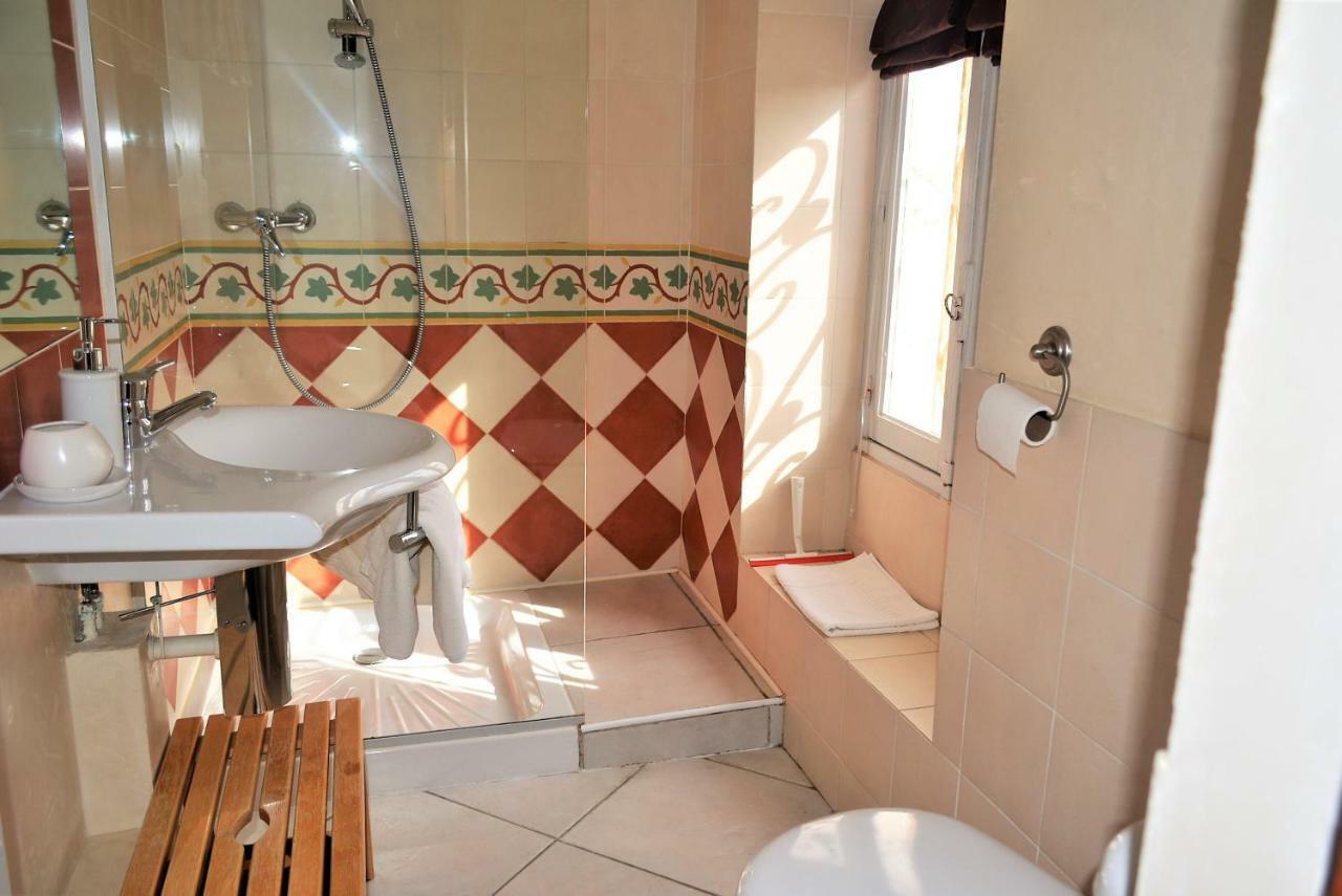 Petite Roche Gites Centre-Ville La Rochelle ラ・ロシェル エクステリア 写真